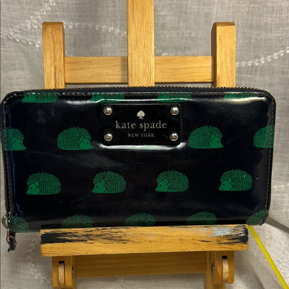 Vintage Kate Spade large zip around wallet - Picture 1 of 16